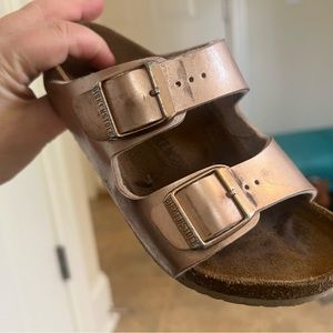 Girls Birkenstock worn 1 summer not been cleaned.